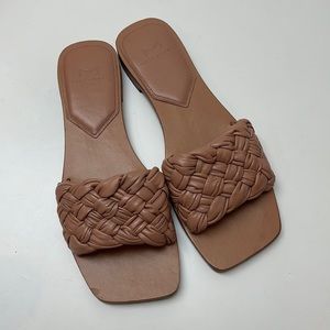 Marc Fisher Reanna Braided Slide Sandal Natural/Nude Size 8M